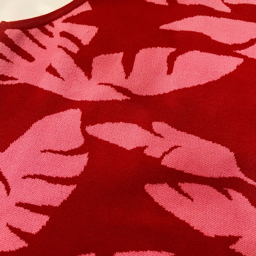 Sleevless semi cropped sweater - Picture 4 of 4